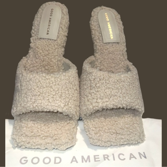 GOOD AMERICAN CREAM VEGAN SHEARLING SHERPA OPEN TOE MULE 4" HEELS NWT/NIB 🤎🤎 - Picture 6 of 14